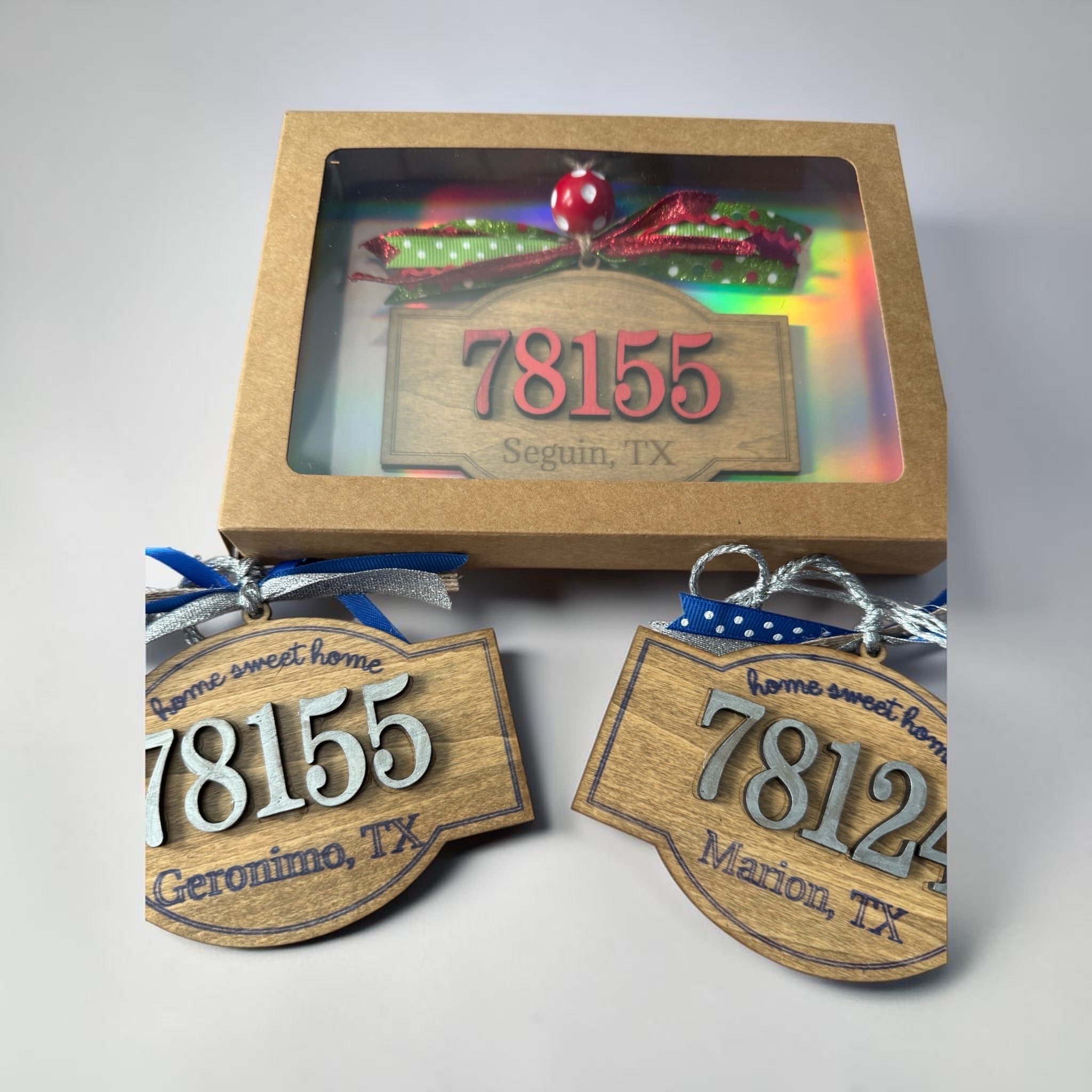 Seguin and Local Ornaments